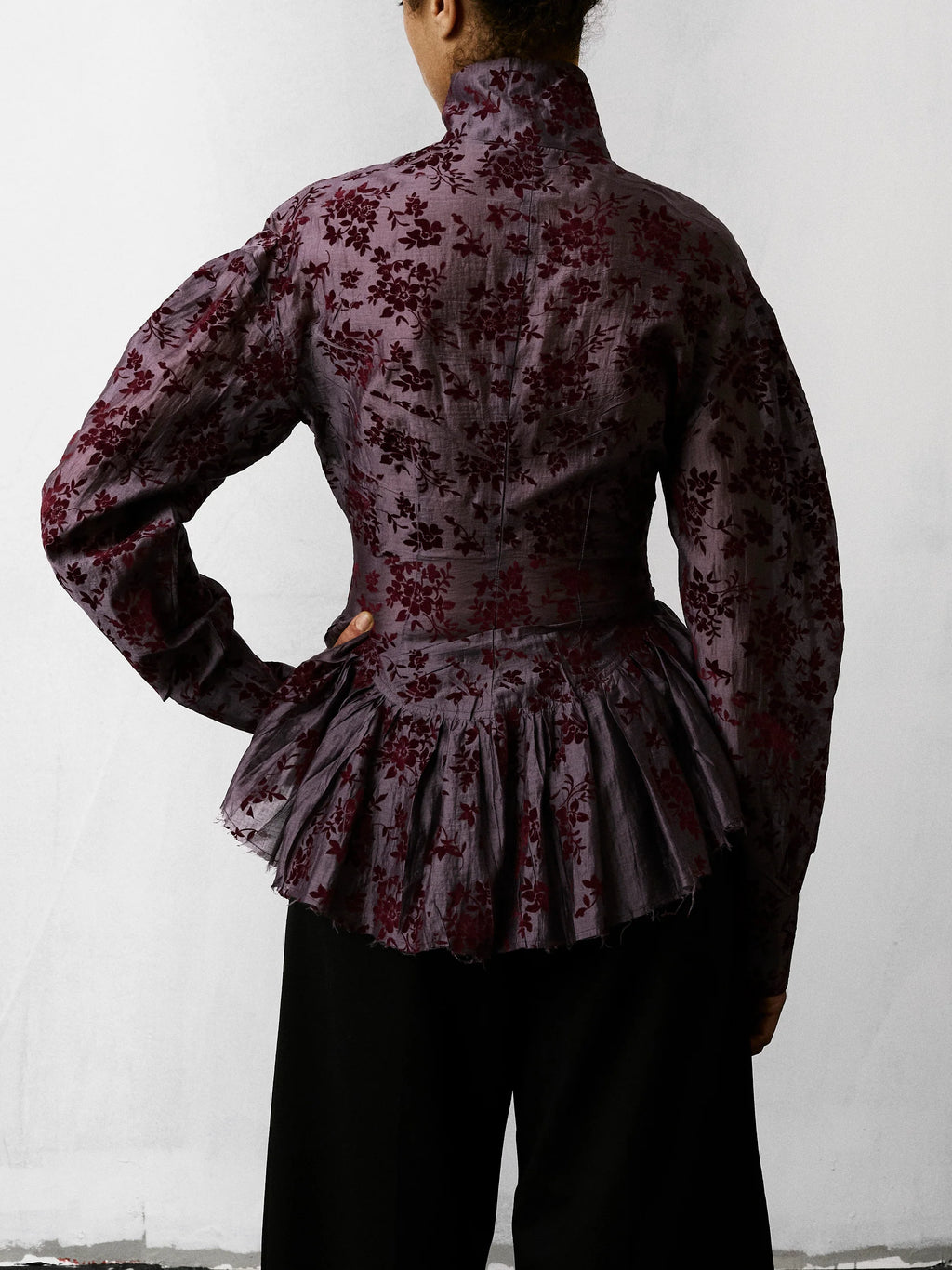 Camisa Elaine em Musselina com Padrão Flocado - Rosa Orquídea