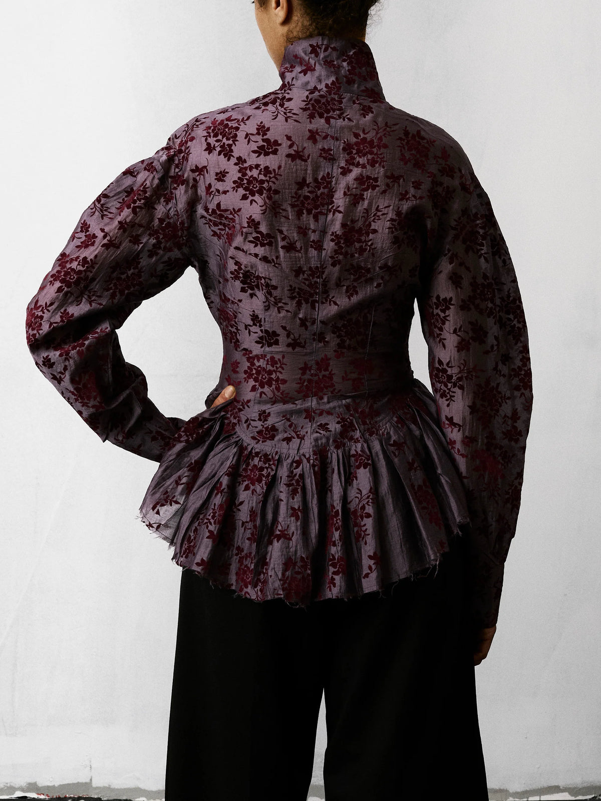 Camisa Elaine em Musselina com Padrão Flocado - Rosa Orquídea