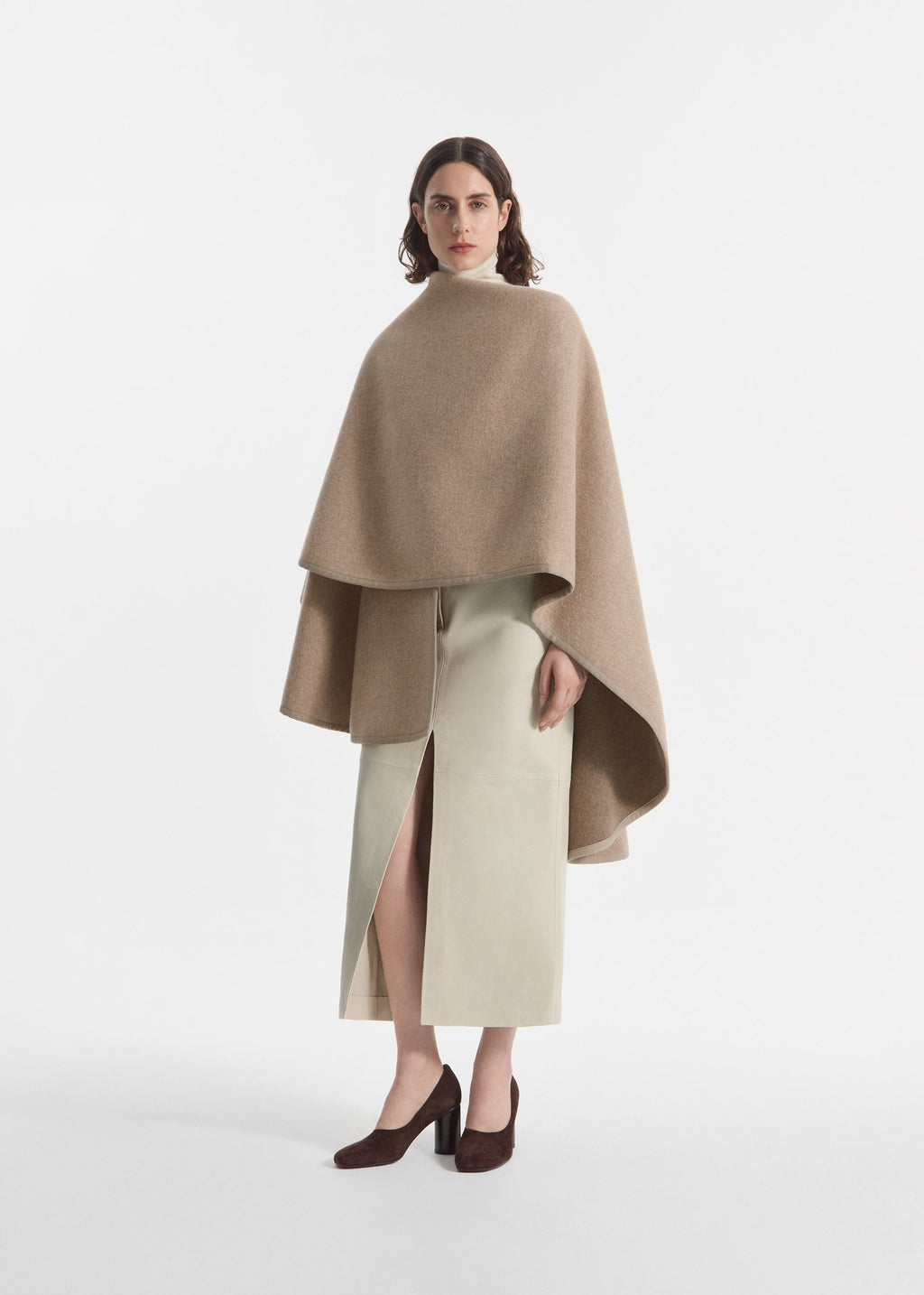 Cape Drapée Taupe - CO Collection