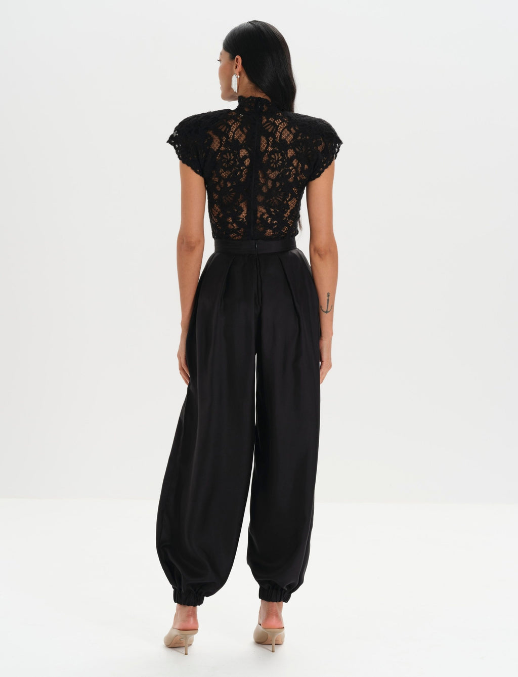 Top Amalie Noir