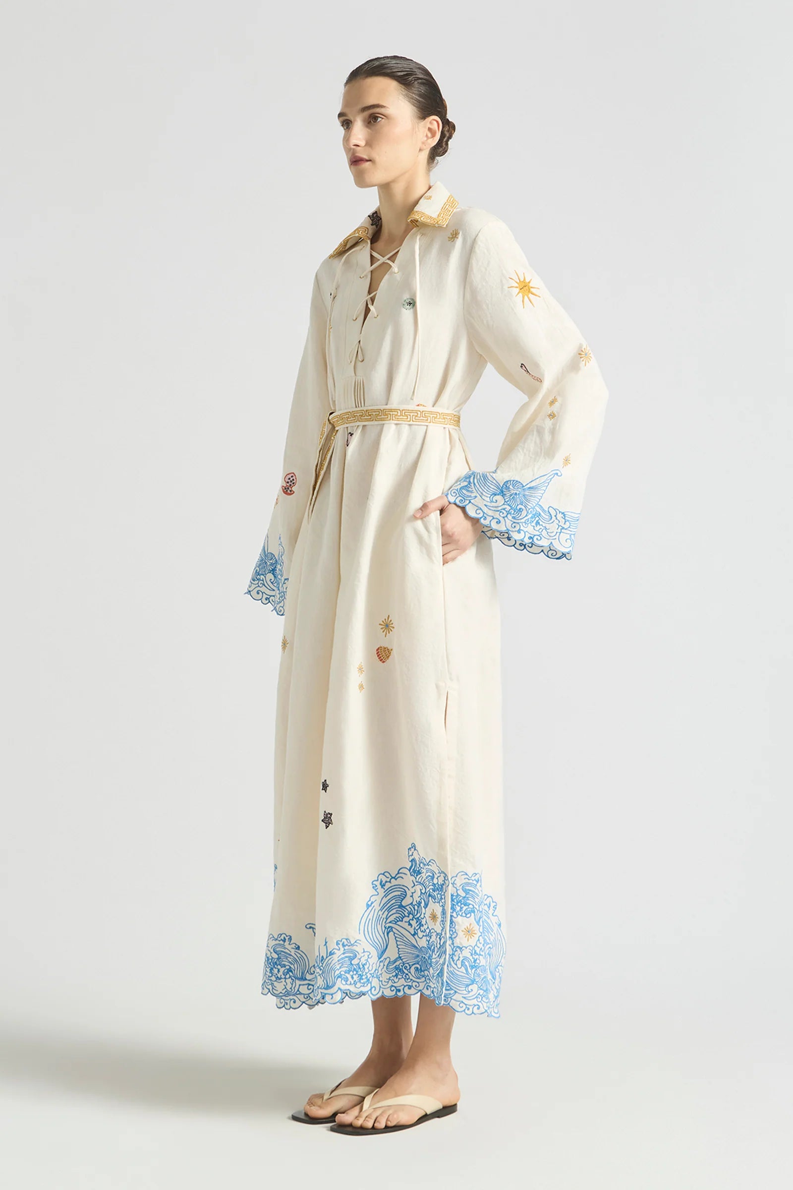 Kaftan Pipeline Scallop Hem