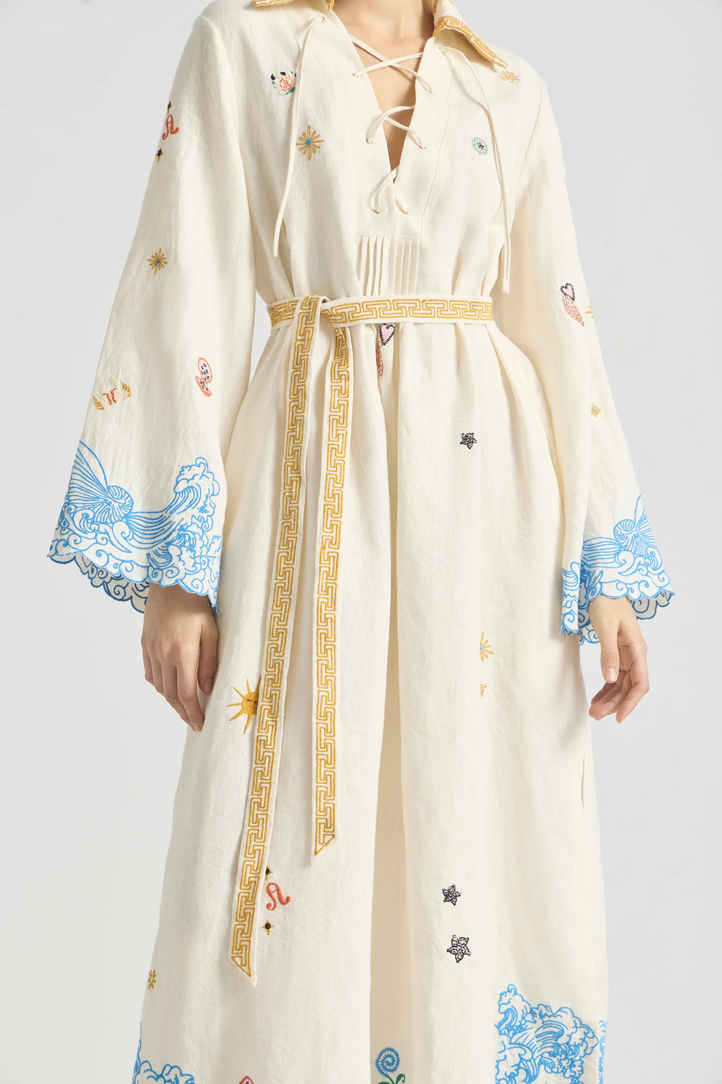 Kaftan Pipeline Scallop Hem