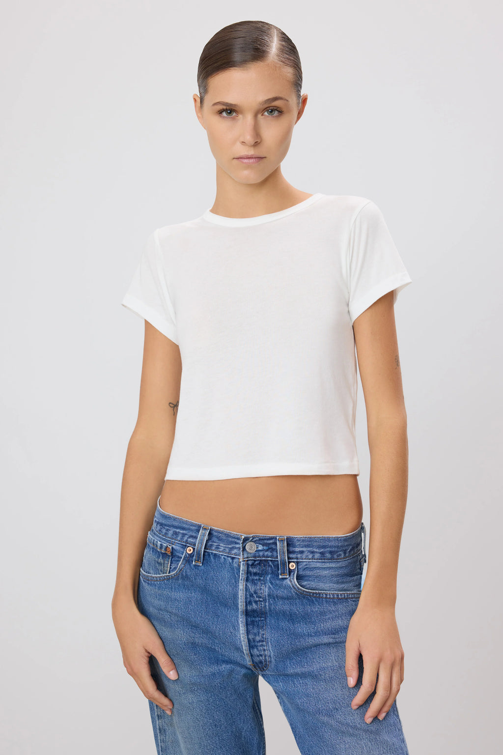 T‑shirt Baby Tee Chloe – Ivory