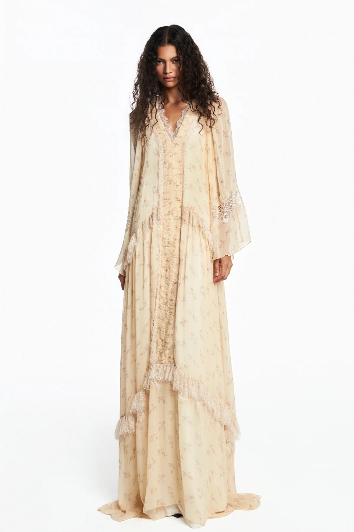 Robe Longue Fleurie en Chiffon et Dentelle